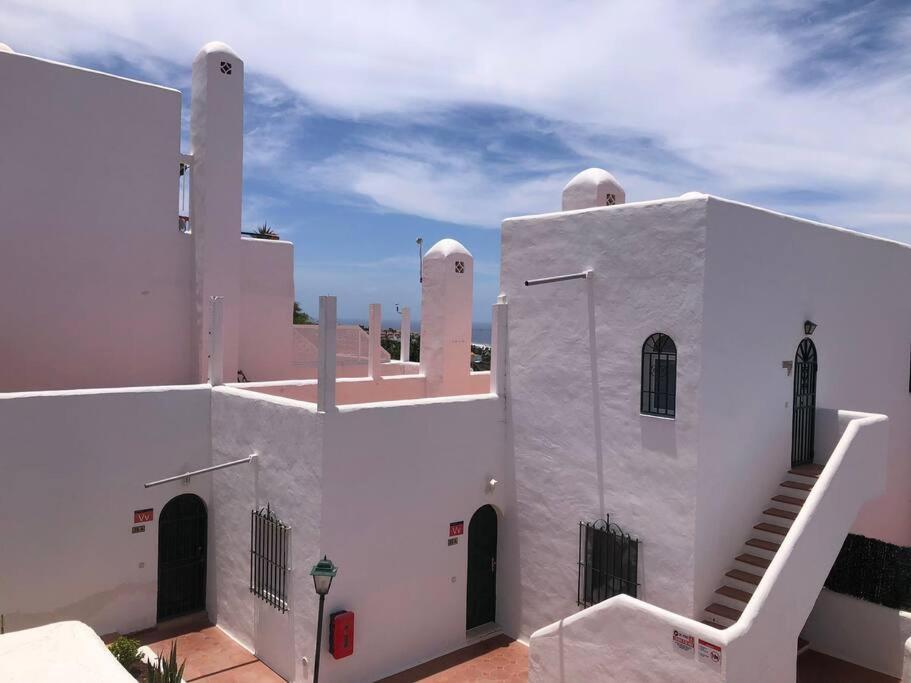 Birgitt En Aloha Garden Con Vista Mar Y Piscina Appartement *