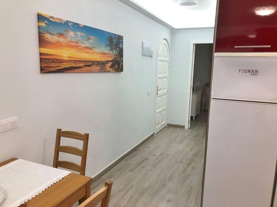 Birgitt En Aloha Garden Con Vista Mar Y Piscina Appartement