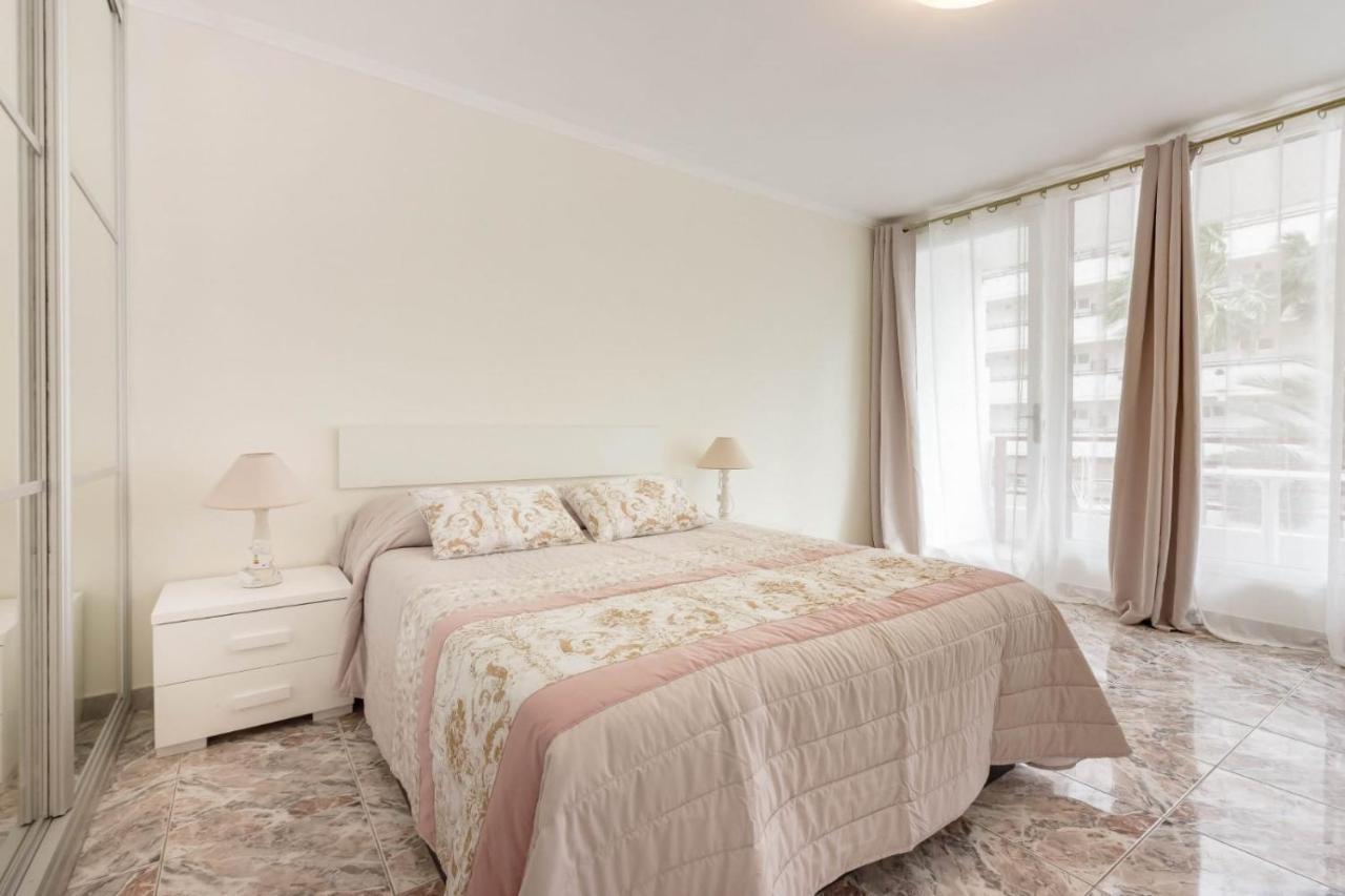 Tenerife Olympia Hotel-playa De Americas. Balcony, Sea View & Pool Apartamento *
