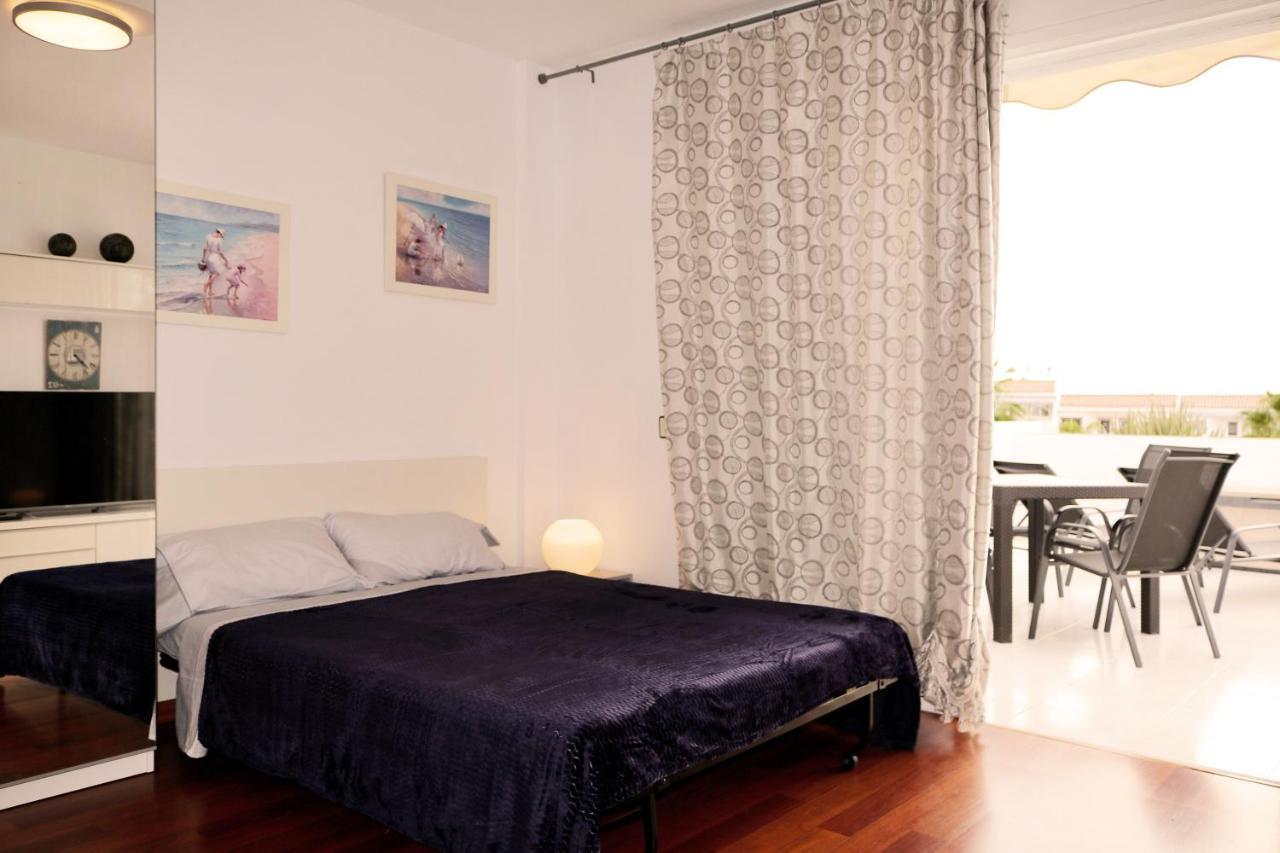 Apartment Terrace With Sea View - Free Pool