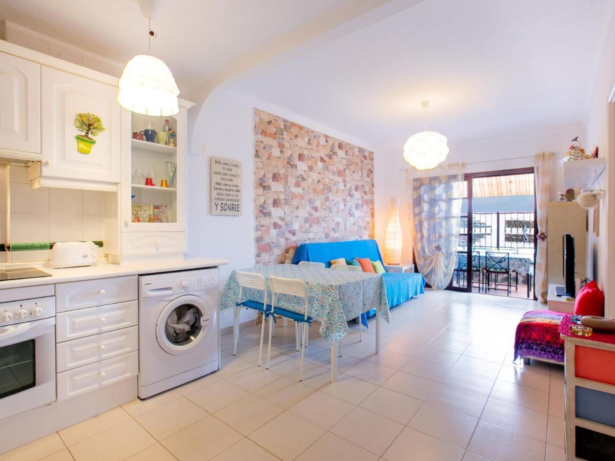 B66 Angiora Cosy With Terrace And Pool