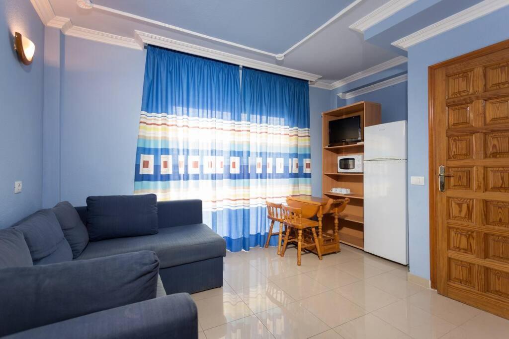 Comodo Y Centrico, Cristianos * Arona (Tenerife)