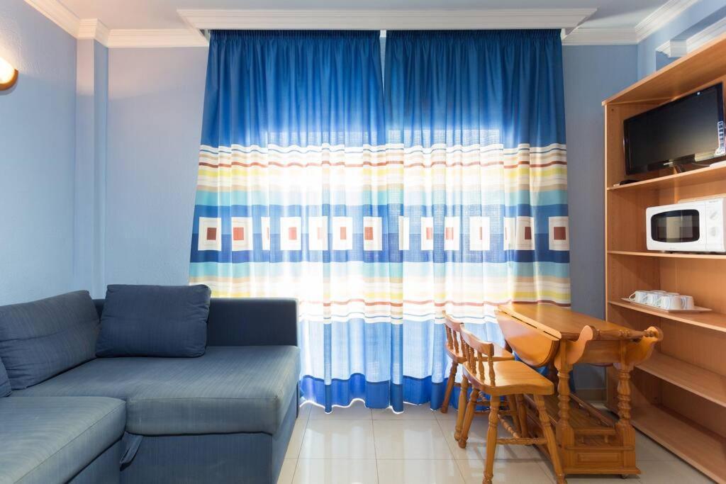 Comodo Y Centrico, Cristianos Appartement *
