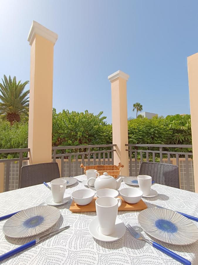 Sarah's - Playa Fanabe Apartment