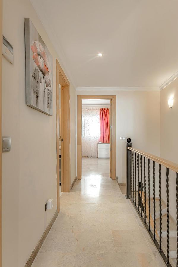 Spacious Ocean View Family Townhouse Appartement