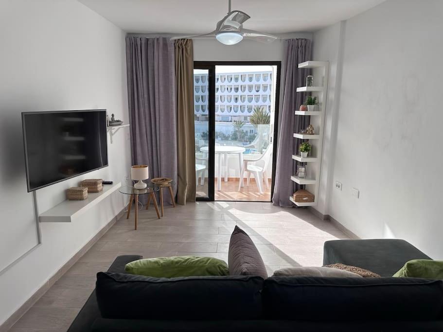 Beautiful In South Tenerife - Pearly Grey Apartment