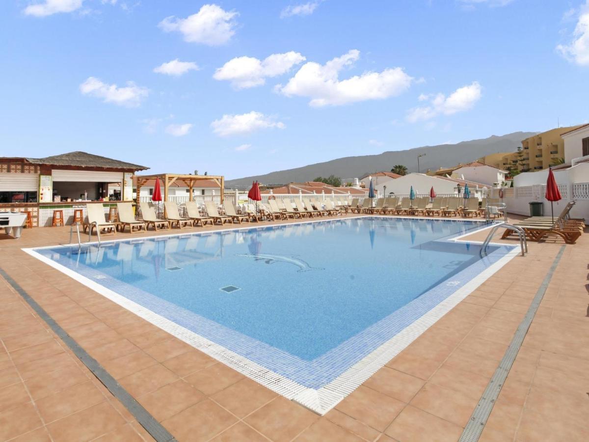 Golden Holidays, Heated Pool, Air Con, Internet, Parking Apartment Costa Adeje (Tenerife)