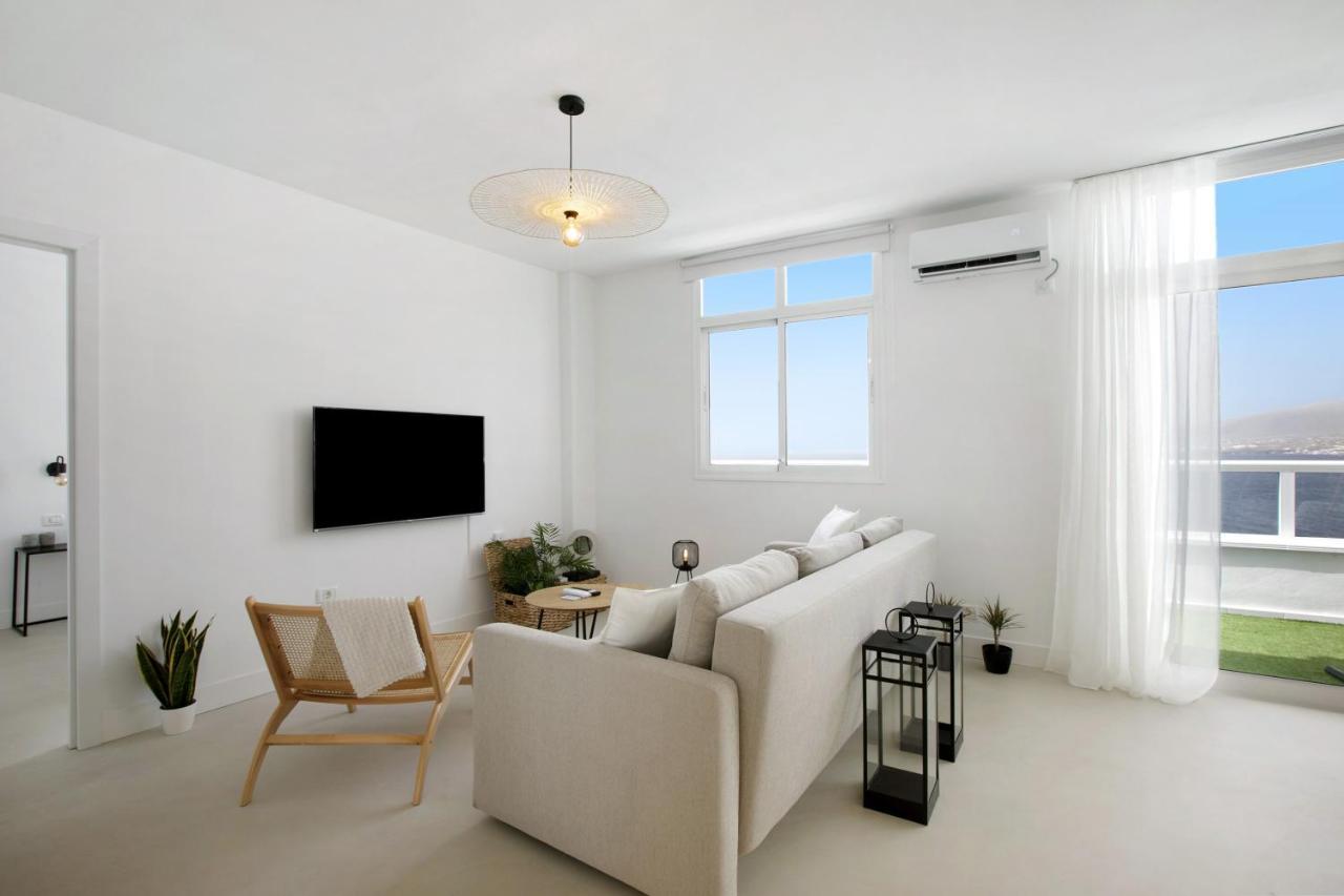 Apartment Beachfront Seaview Oasis *