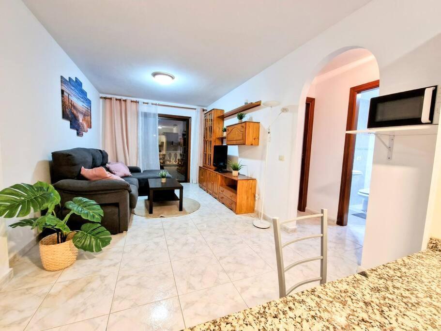 Apartment Plaza Galicia El Medano (Tenerife)
