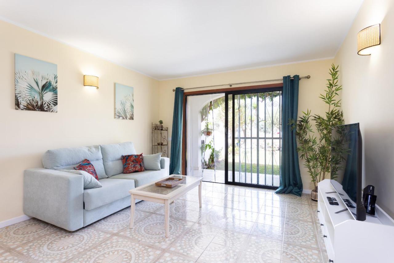 2 Bd & Garden Apt In Golf Del Sur