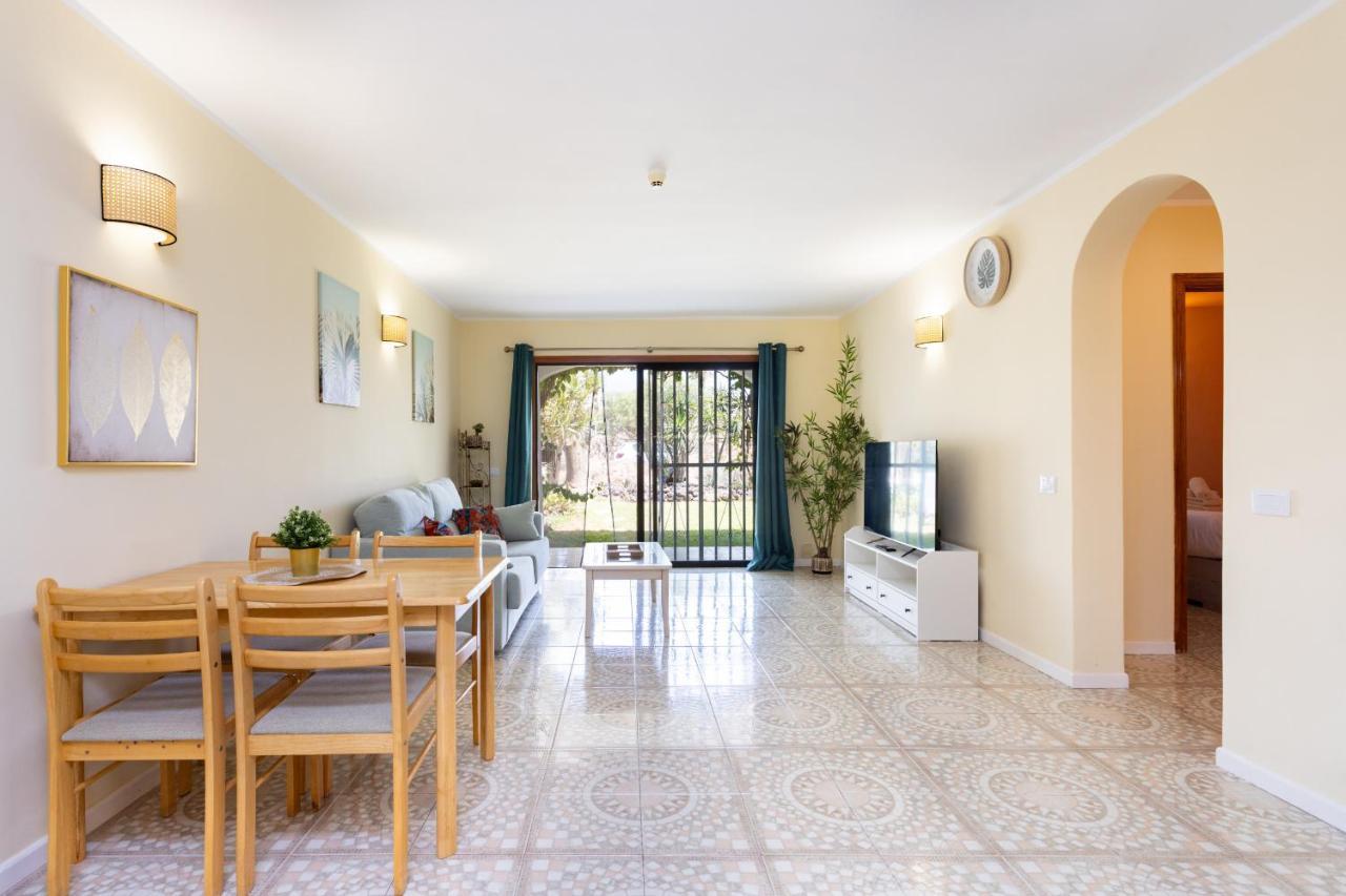 2 Bd & Garden Apt In Golf Del Sur *