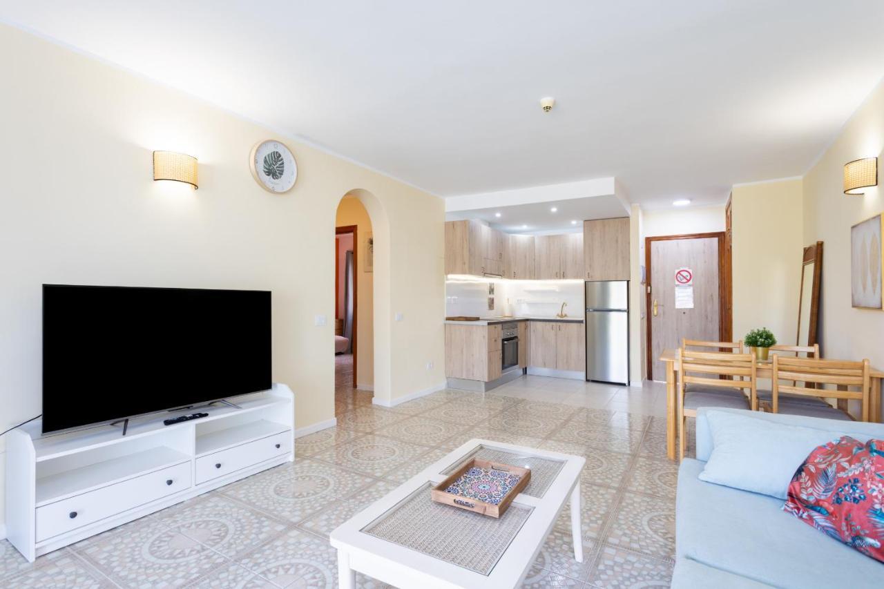 Appartement 2 Bd & Garden Apt In Golf Del Sur