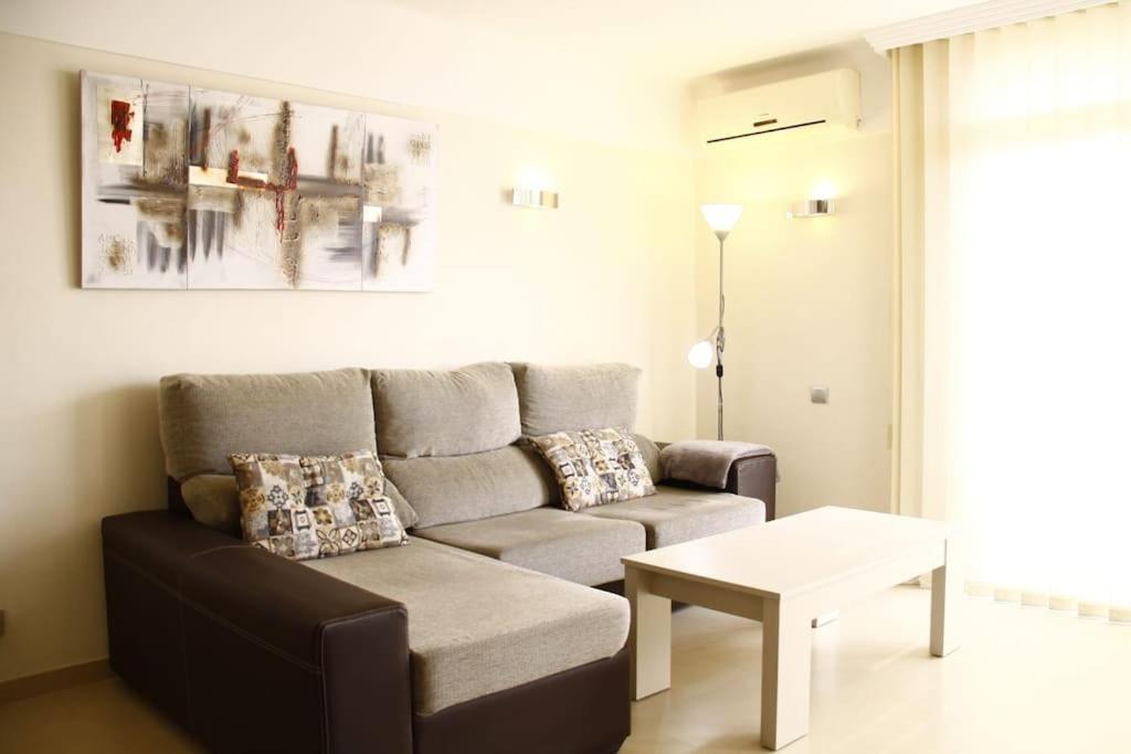 Bright Apt, Terrace,heated Pool. Apartamento San Miguel de Abona