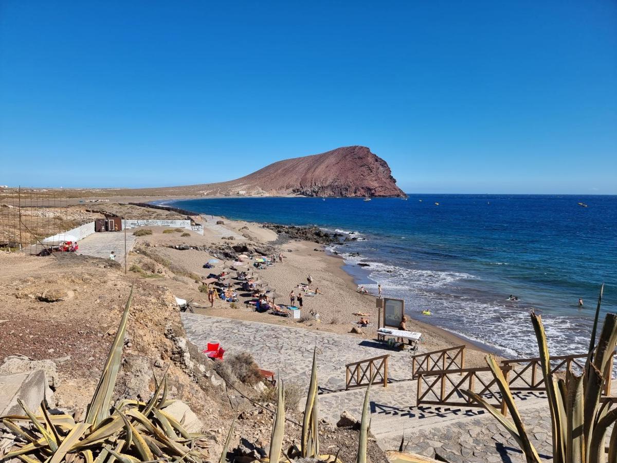 Playa Tejita Directly At The Sea + Beach, 2 Pools, Sea View, Sat-tv, Wifi * Granadilla De Abona