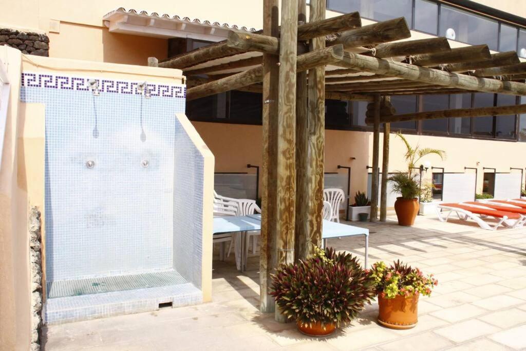 Apartamento Bright Apt, Terrace,heated Pool.