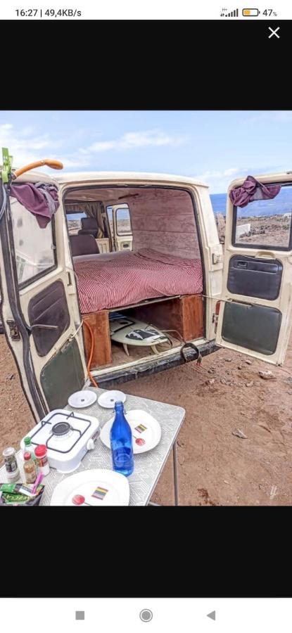 Botel Canary For Drive, Near To Tfs Mercedes Mb
