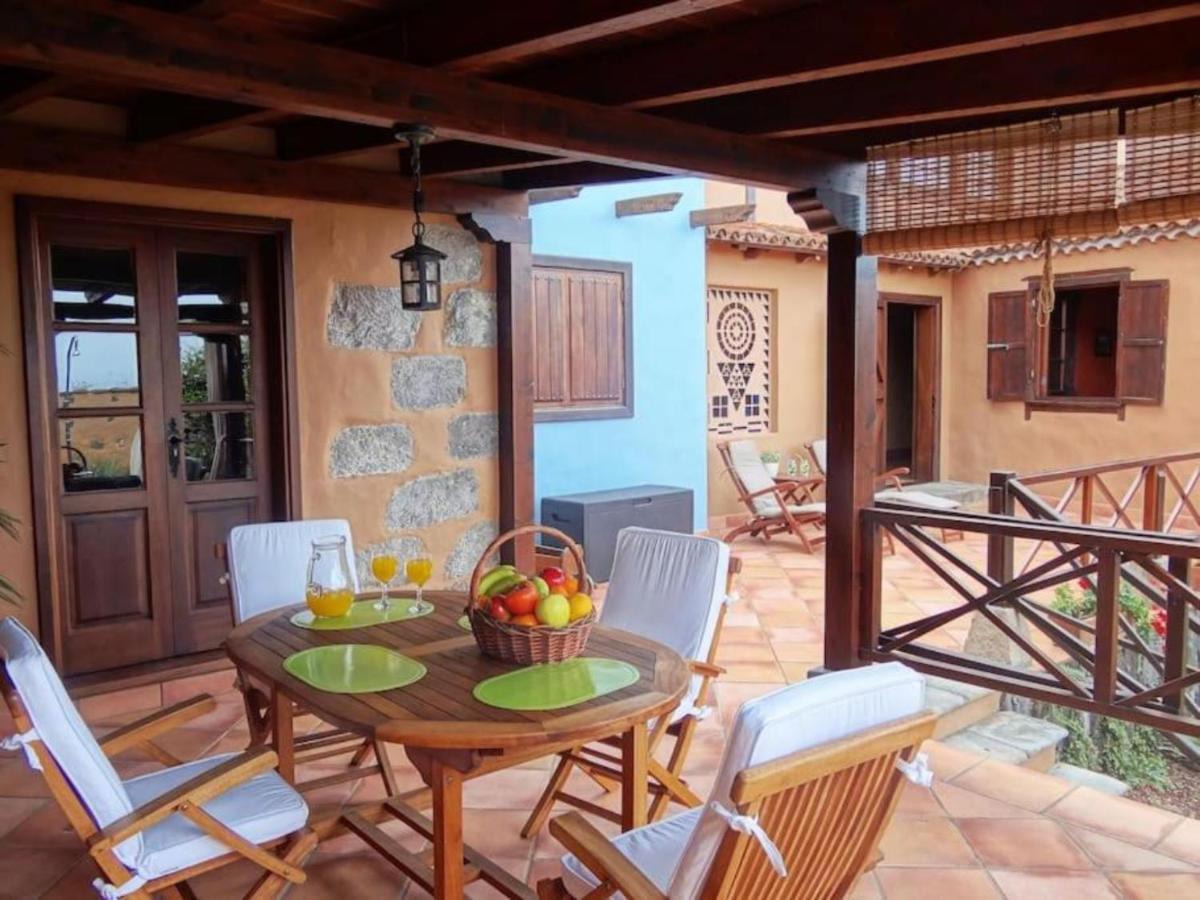La Casona De La Rambla - Private Garden + Jacuzzi * San Juan de la Rambla