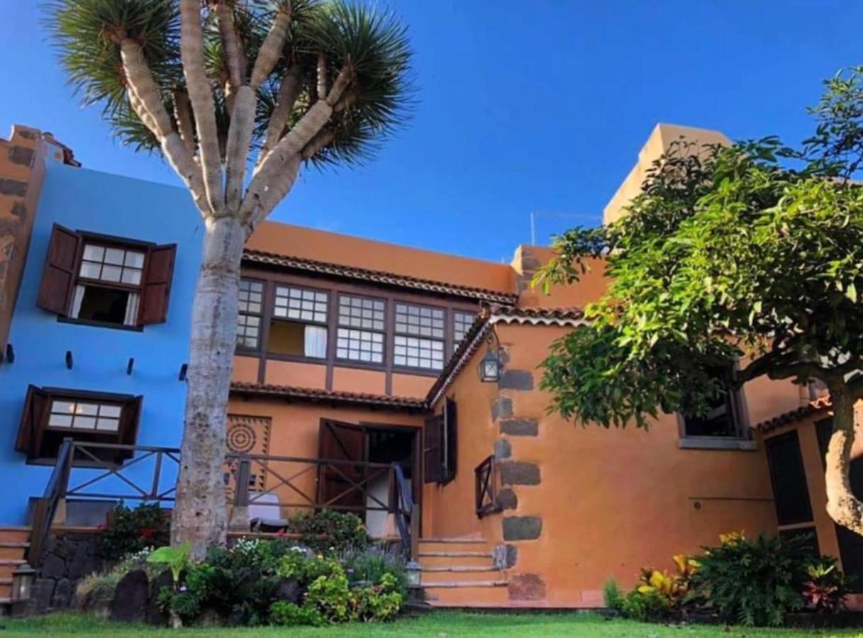 La Casona De La Rambla - Private Garden + Jacuzzi Holiday home *