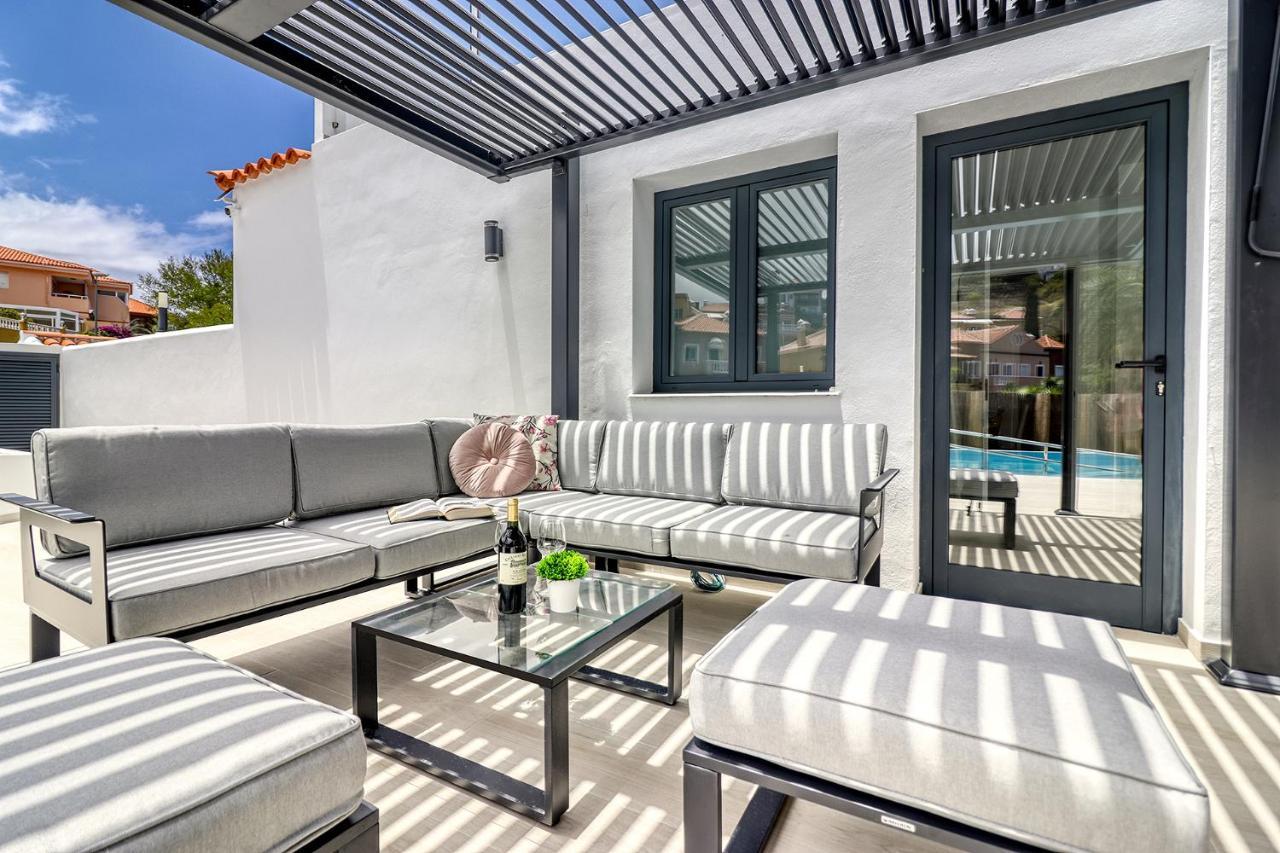 Modern With Elevator, Patio Kitchen, Loro Parque View & Heated Pool Apartment *