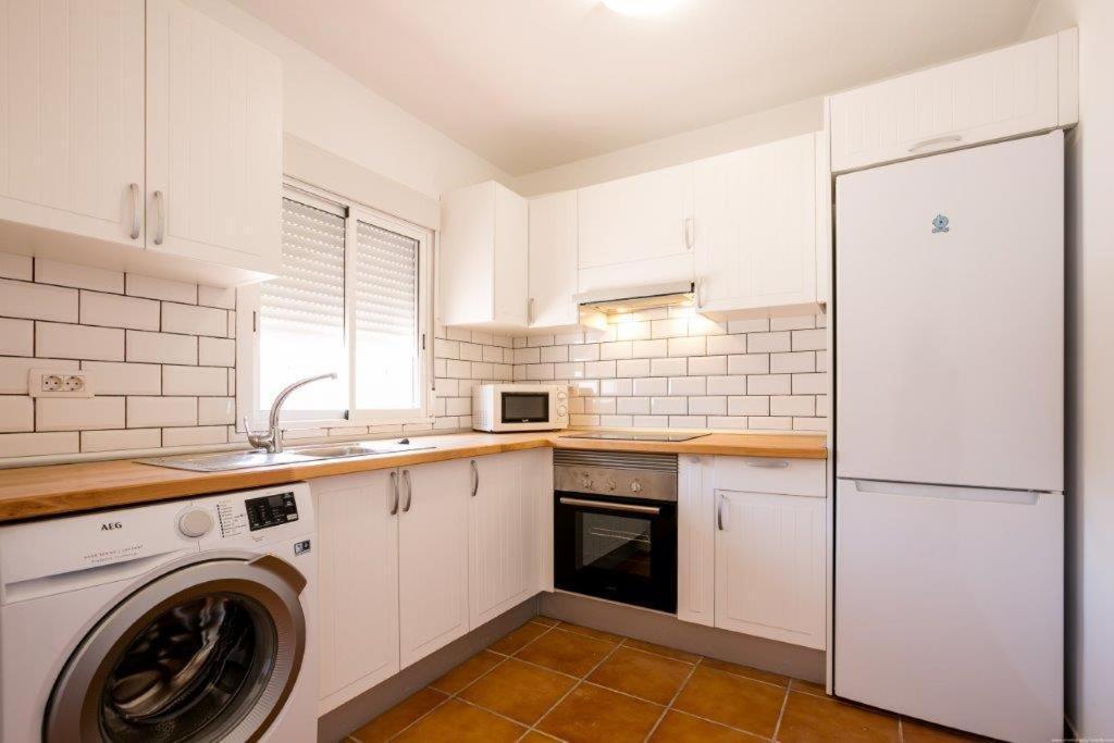 Hébergement de vacances 2 Bedroom Cristianos Tenerife Tamaragua Arona (Tenerife)