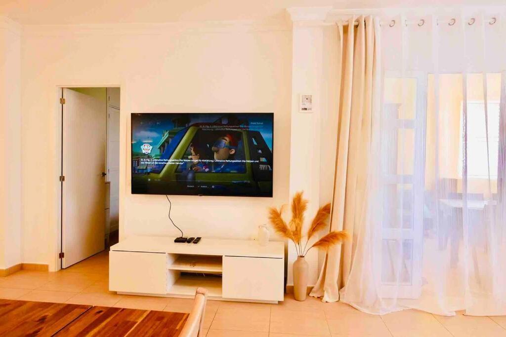 Appartement Costa Adeje, 2 Bedrooms *