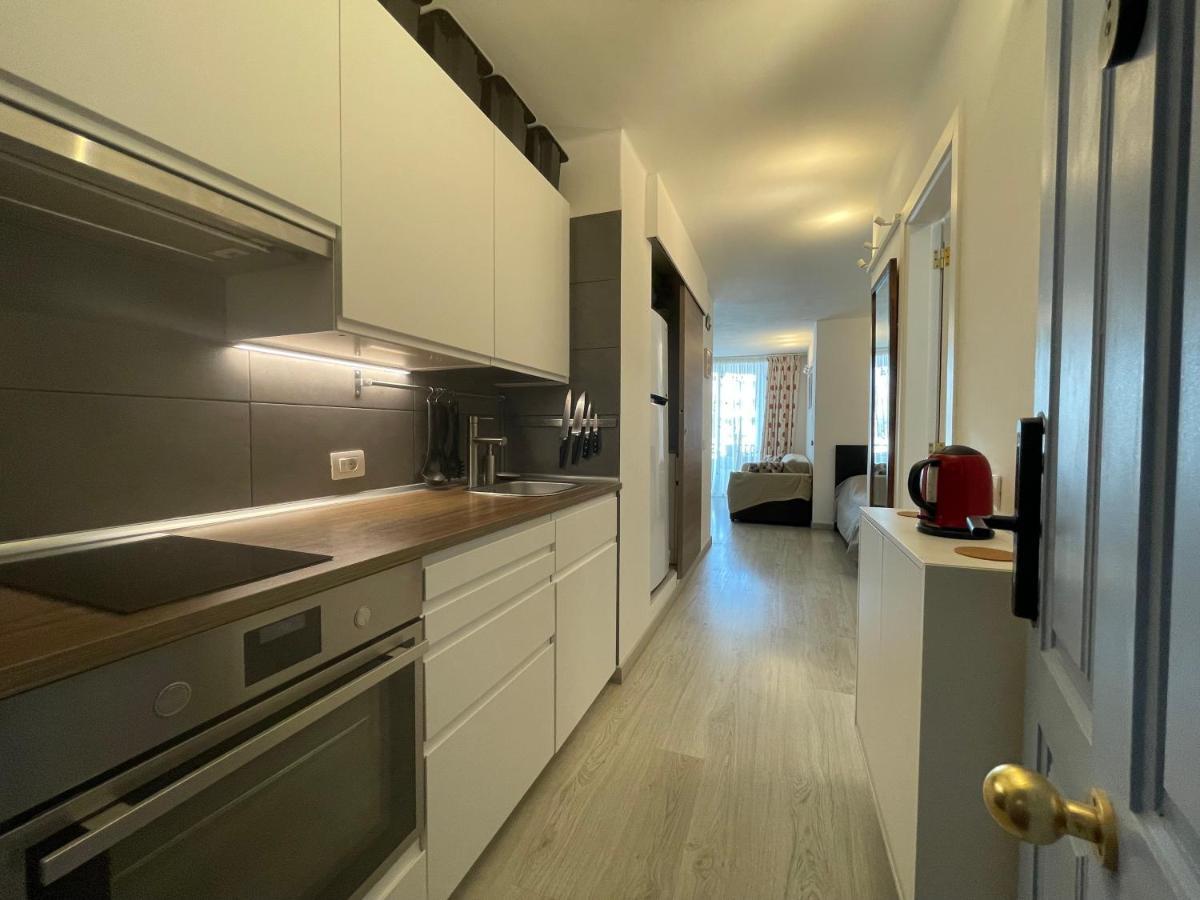 Apartment Con Piscina En Golf Del Sur