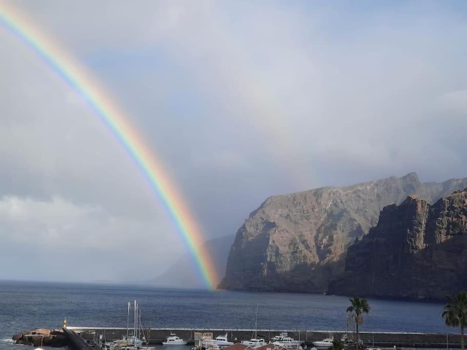 Amazing View Los Gigantes & La Gomera Apartment Acantilado de los Gigantes