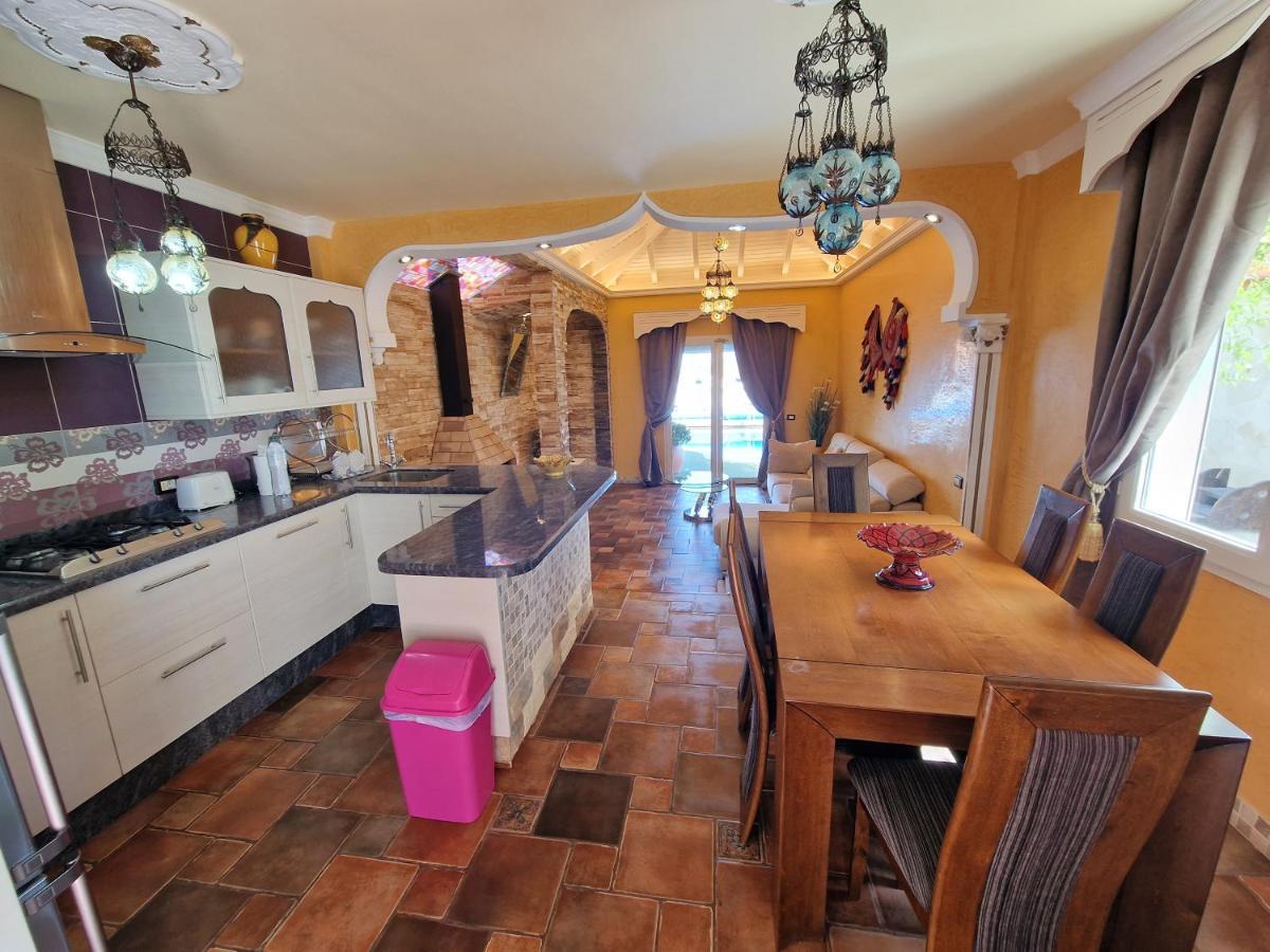 Habibi Luxury 5b Villa Chayofa