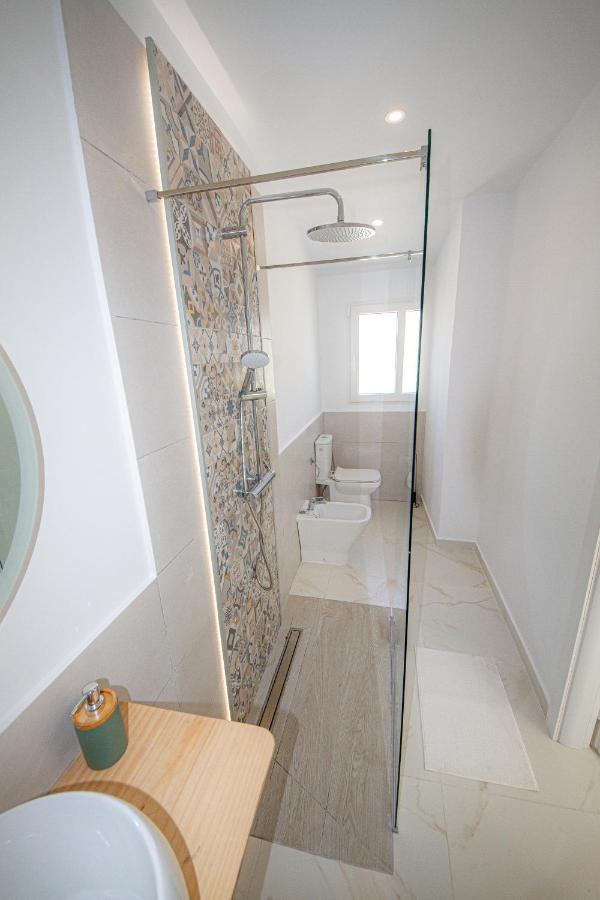 Point 3 Bed House