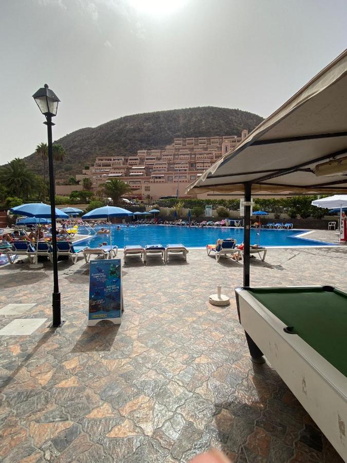 Con Piscina Cristanos *