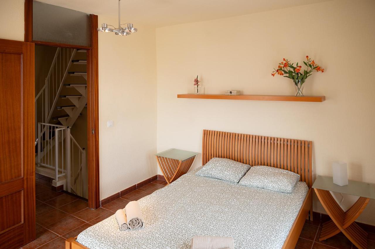 Adela Appartement *
