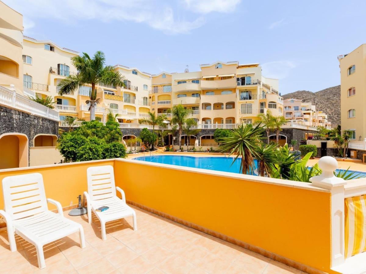 9 Parque Tropical Cristianos Apartment