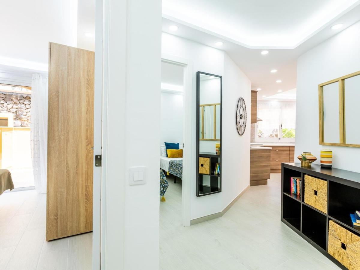 9 Parque Tropical Cristianos Apartment *