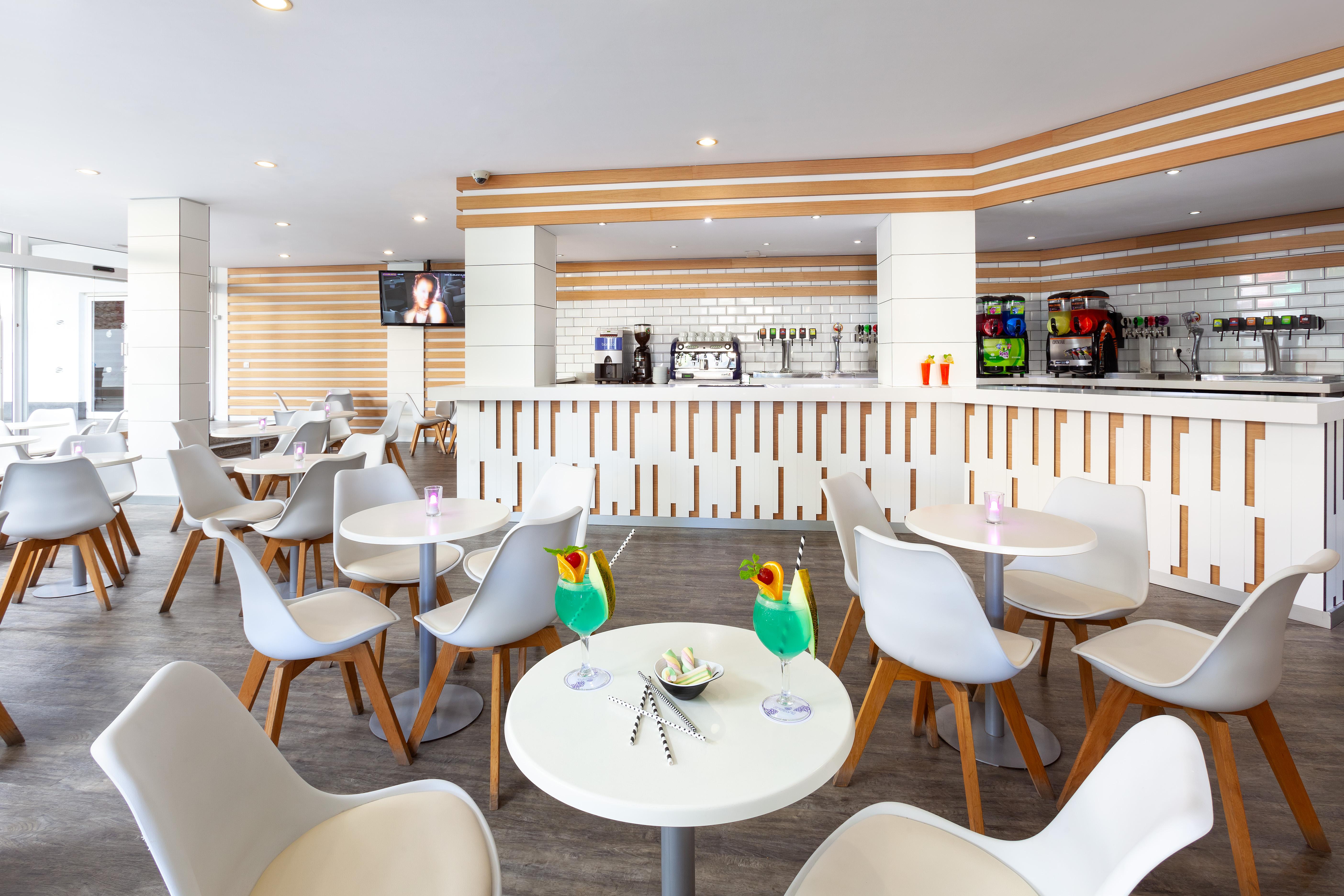 Playaolid Aparthotel