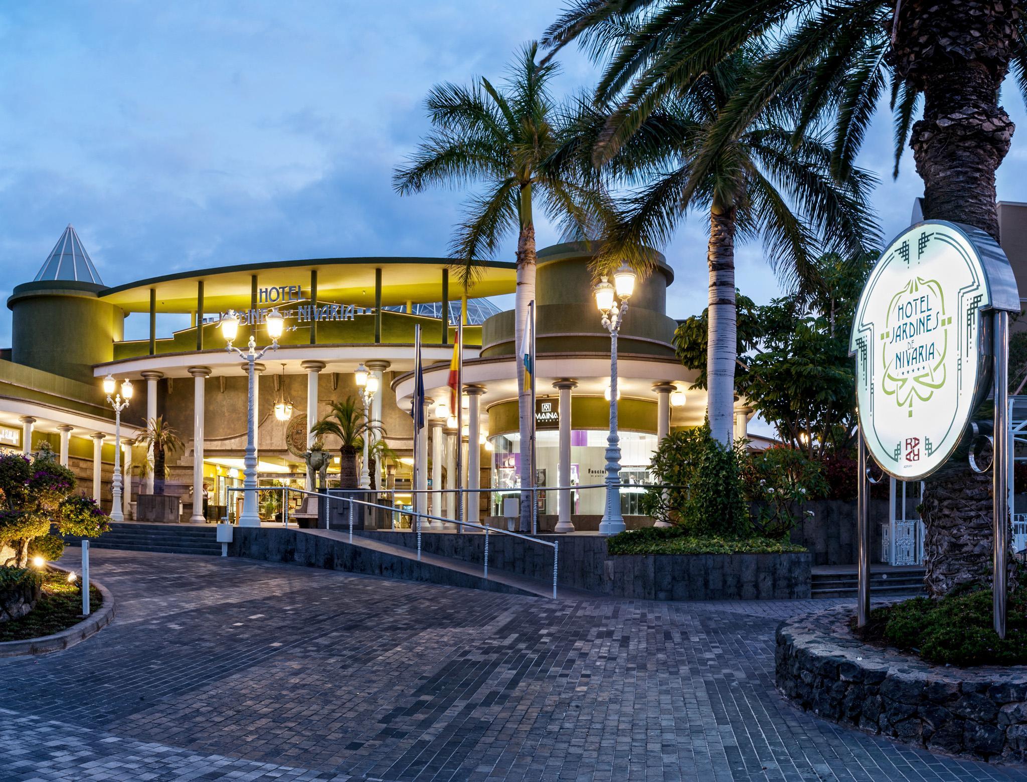 Hotel Adrian Jardines De Nivaria 5*
