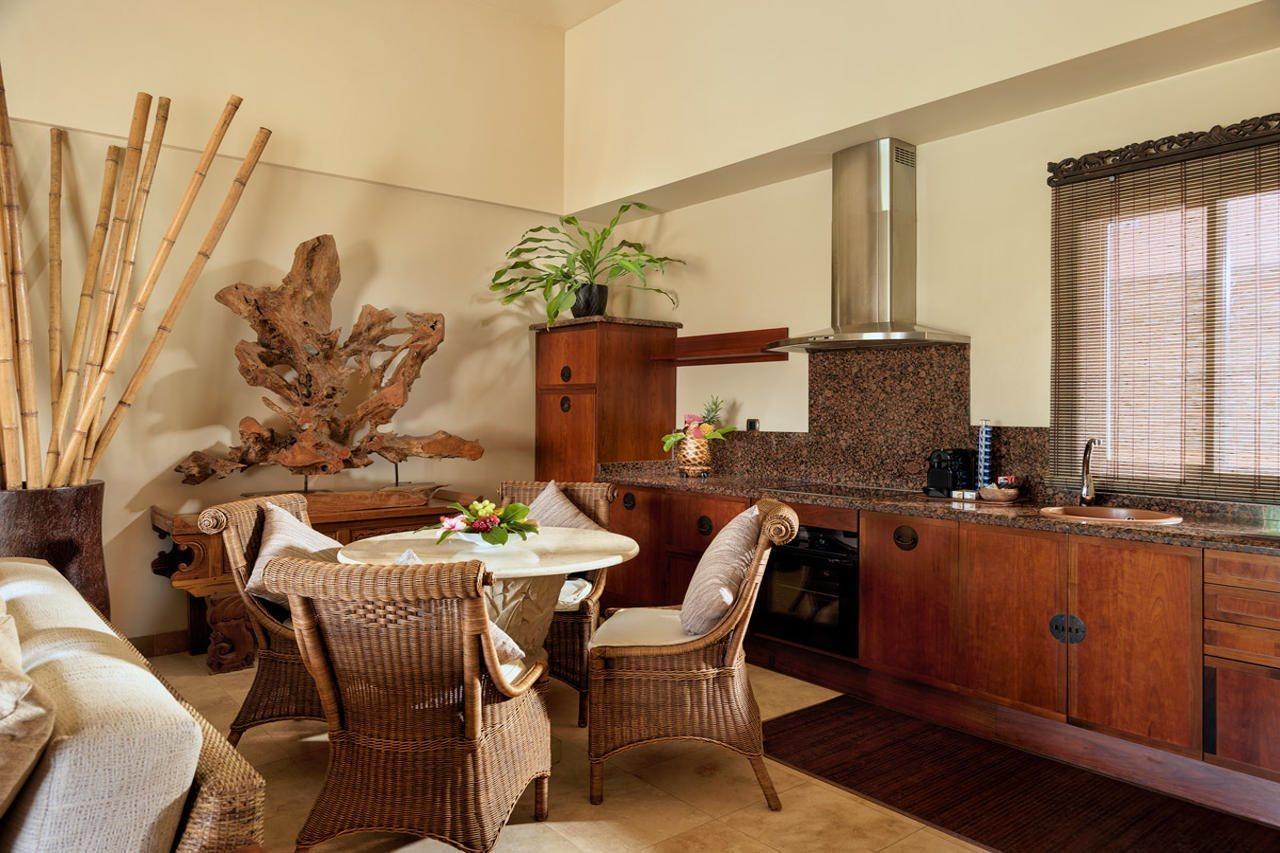 Hotel Royal Garden Villas, Luxury