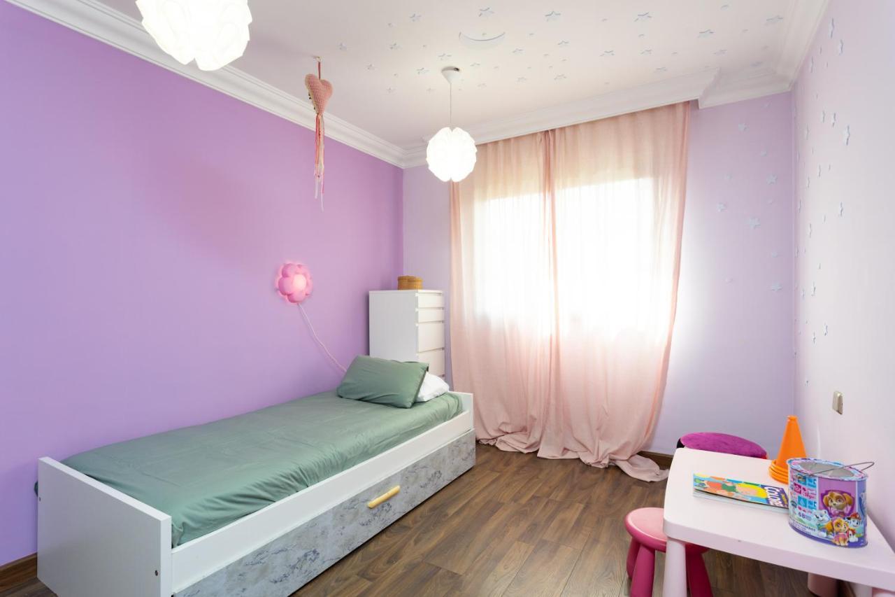 Holiday home Amplia Casa Familiar Con Piscina *