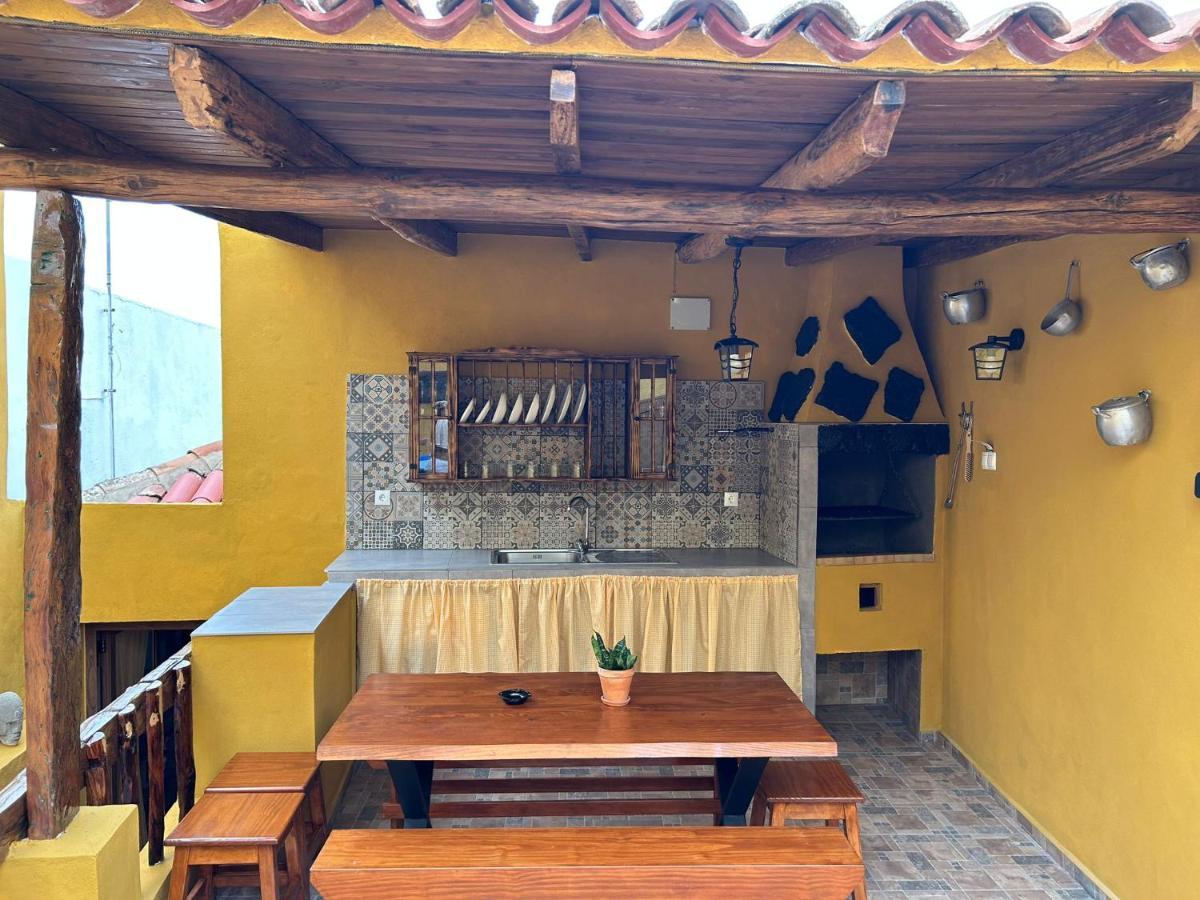 Tradicional Casa Canaria Con Piscina Y Vistas Al Teide * Icod De Los Vinos