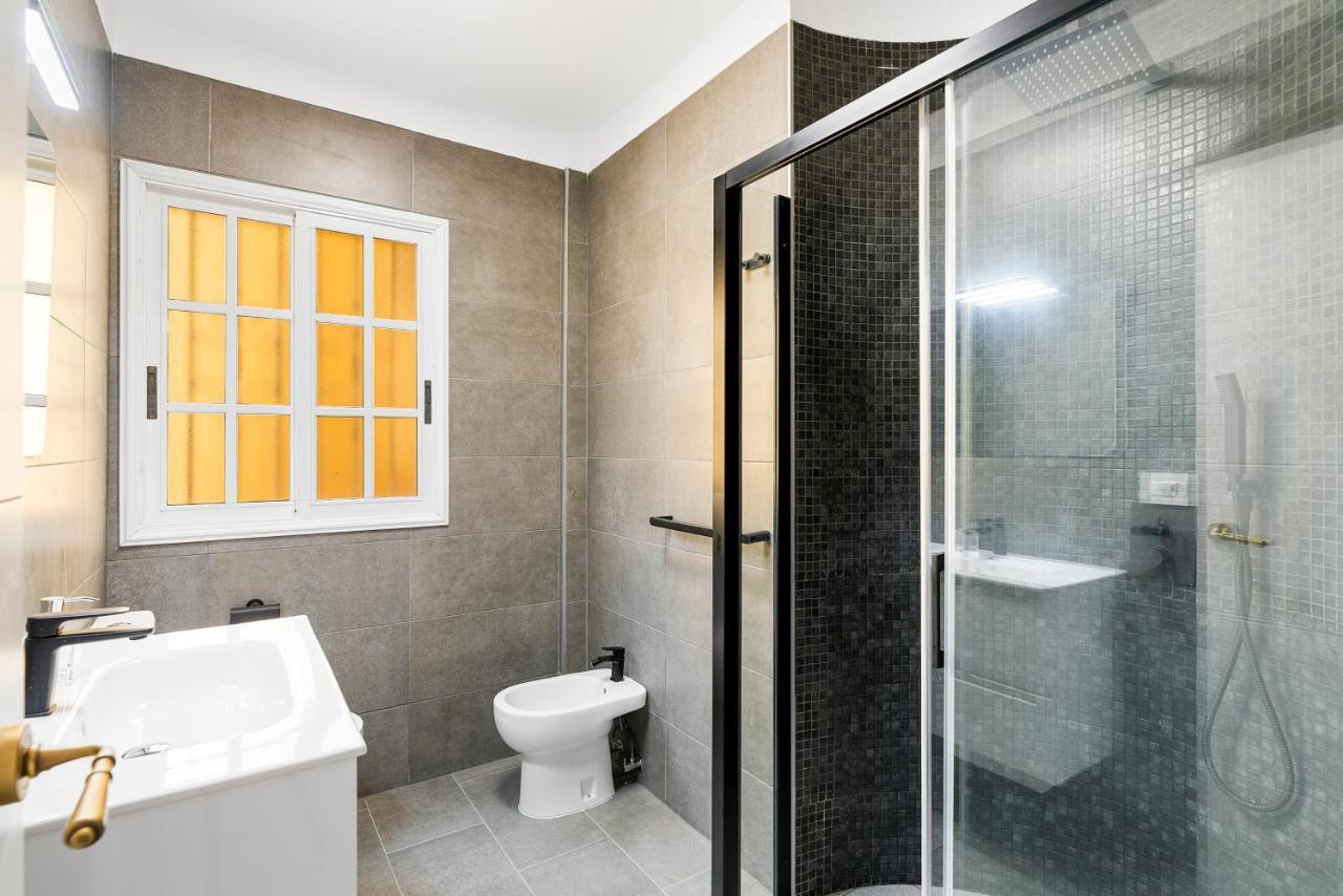 Golden Sunset Ocean View Apartment