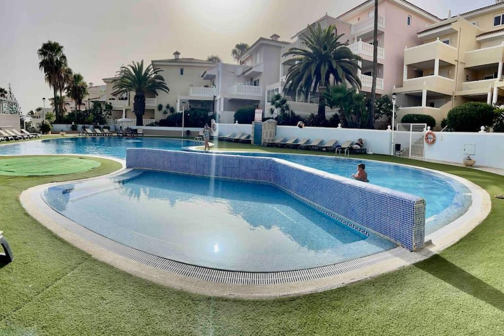 Sunset Apartment, Wi-fi And Swimming Pool *