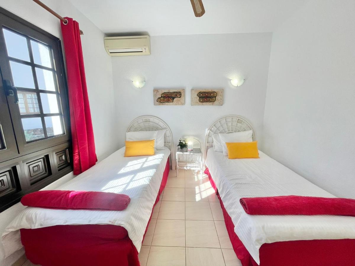 Seaview Townhouse In Puerto Santiago & Gigantes Puerto de Santiago (Tenerife)