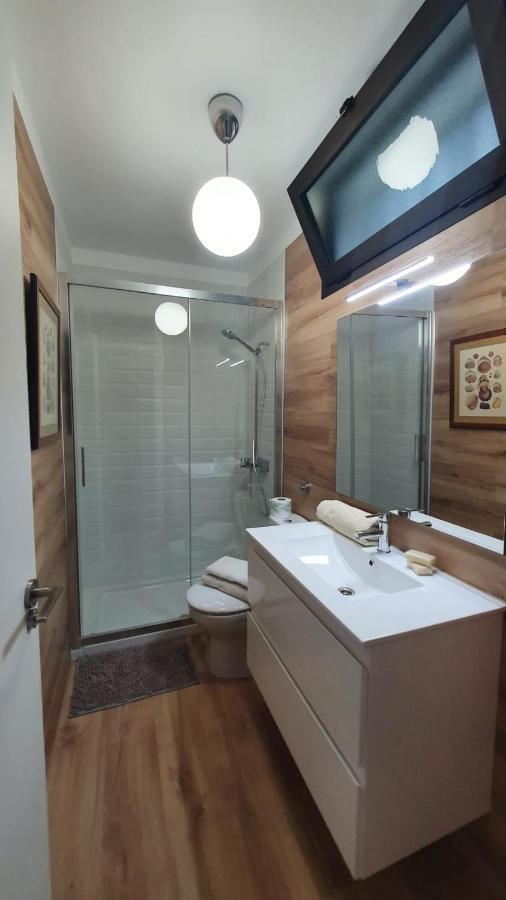 Con Jardin Y Piscina Apartment *
