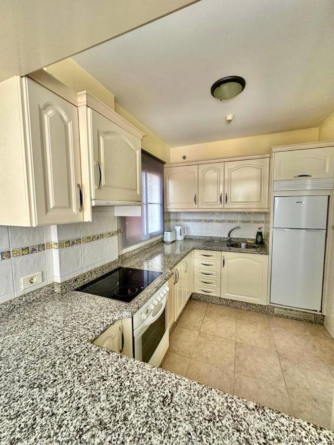 Sunny & Heated Pool Apartamento Los Cristianos (Tenerife)