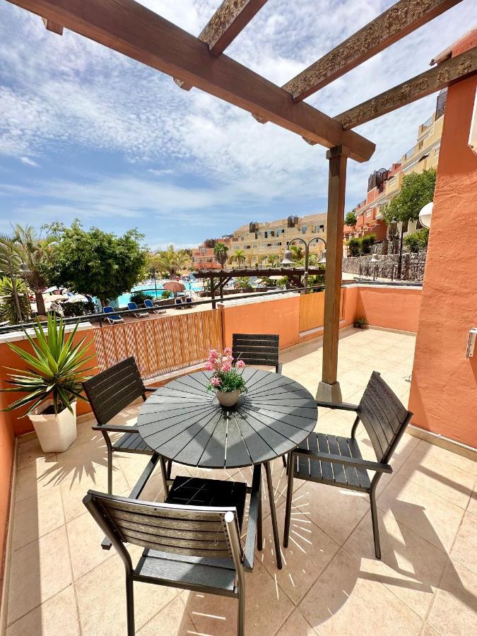 Apartamento Sunny & Heated Pool *