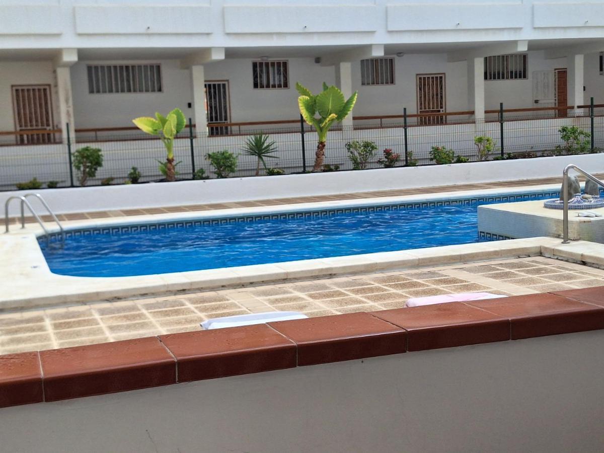 Parque Margarita, Terraza Vista Piscina * Los Cristianos (Tenerife)