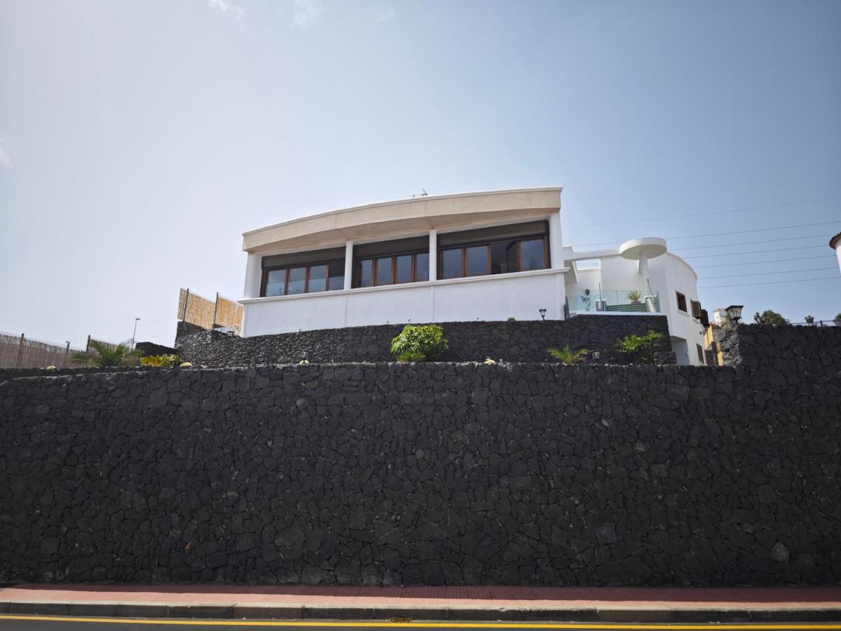 Couette-café Gonzalez Sea Views Radazul