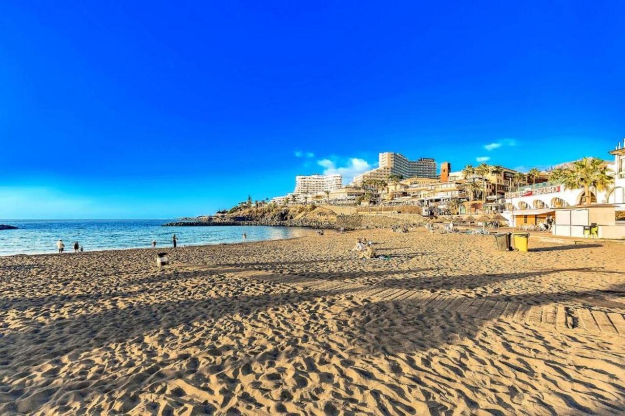 Apartment Two Bedroom In Playa De Americas