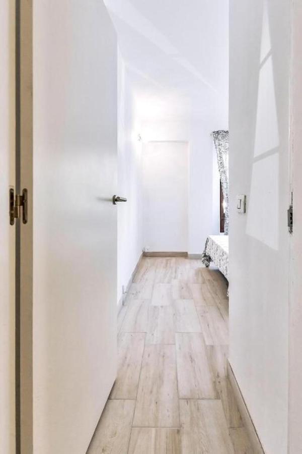 Two Bedroom In Playa De Americas Playa de las Americas (Tenerife)