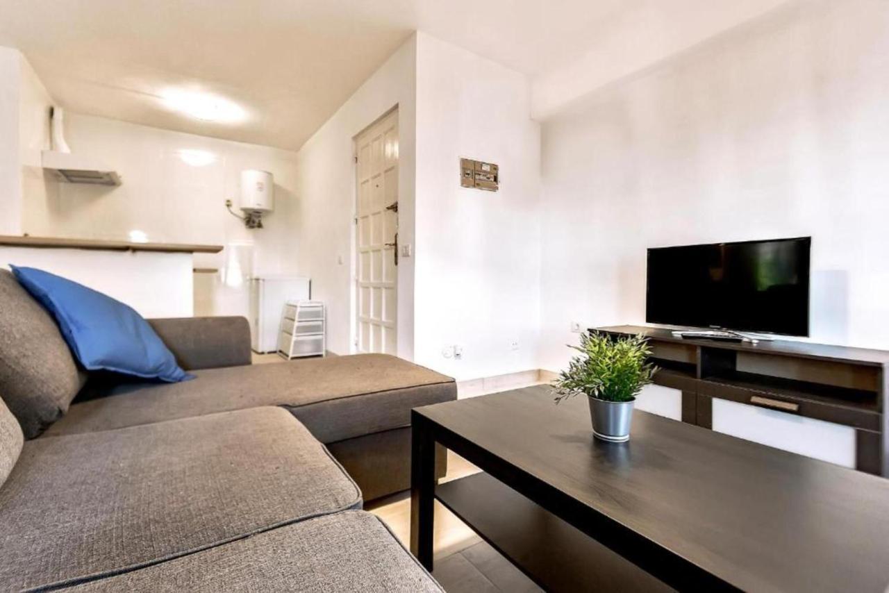 Two Bedroom In Playa De Americas *