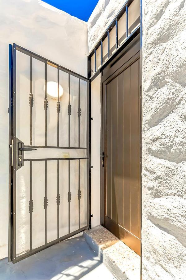Apartment Two Bedroom Apartment, Near Playa De Americas, Wifi, Pool *